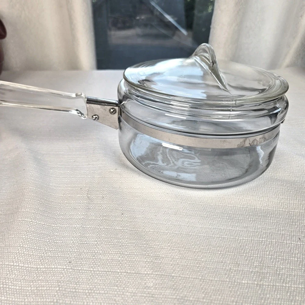 Vintage Pyrex Stovetop Flameware Clear Glass‎ 1.5 Quart Saucepan with Lid